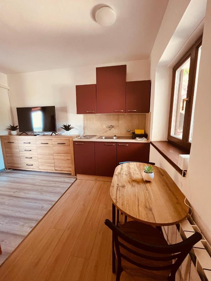 Lea Apartment Луція Екстер'єр фото